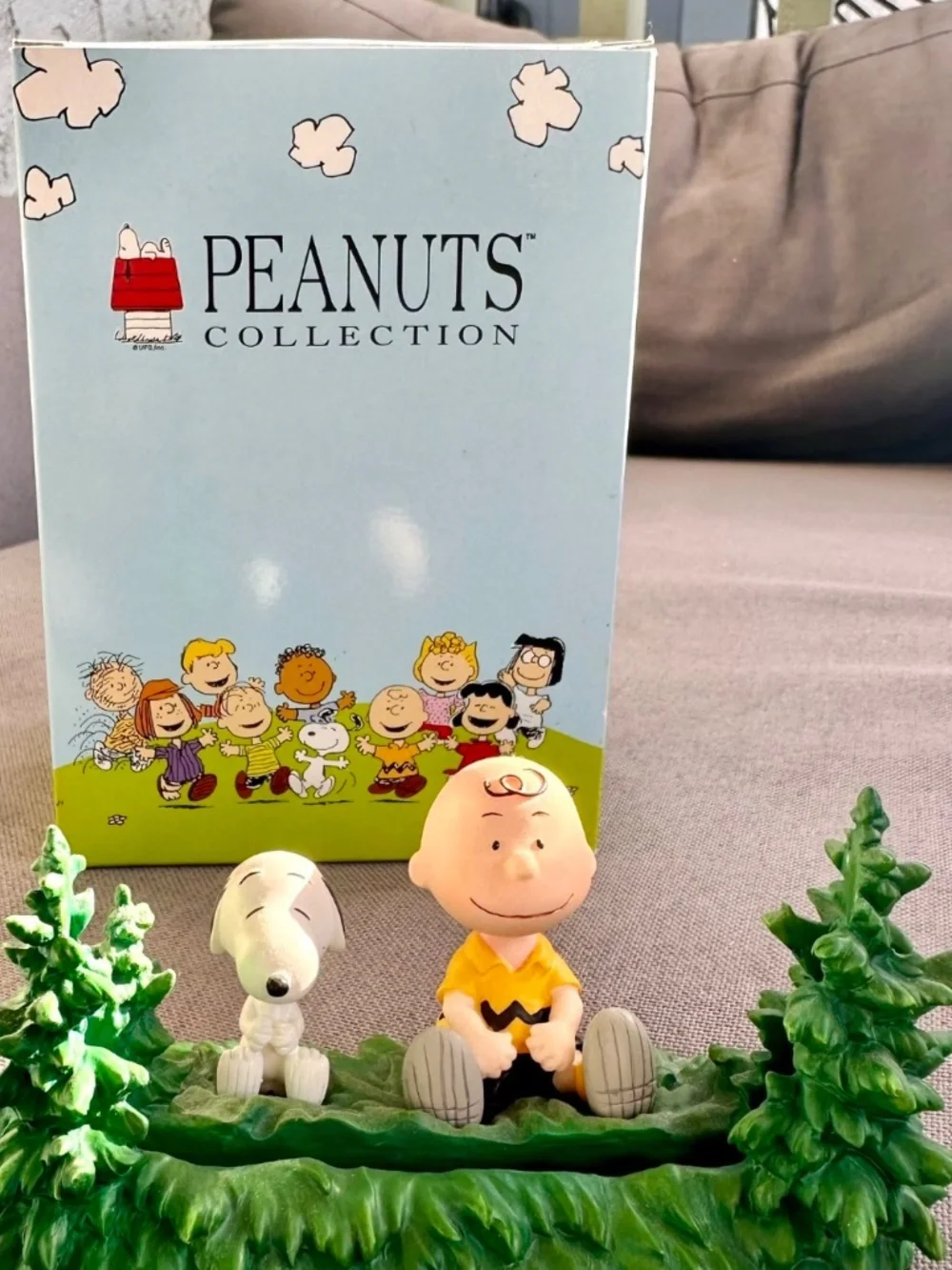 Peanuts Collections Snoopy & Charlie Brown 3D 4x6 Photo Frame